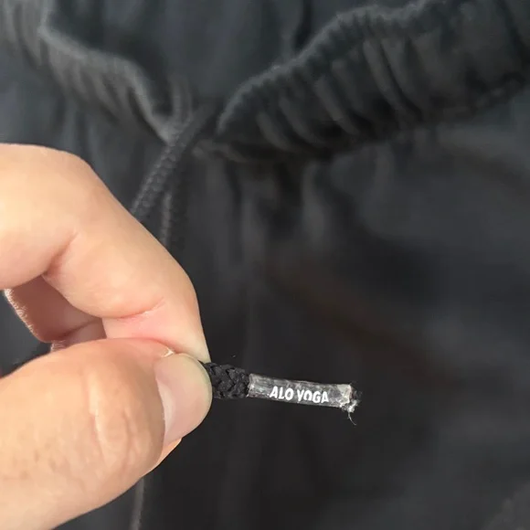 ALO Yoga Black Women's Trousers - Picture 3 of 5